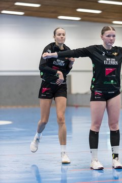Bild 189 - wBJ TSV Ellerbek - TSV Uetersen : Ergebnis: 15:10